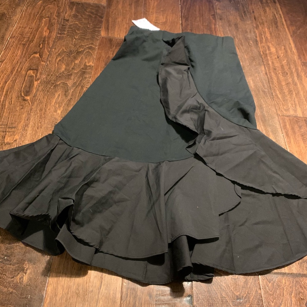 NWT Mustard Seed Chic Bomb skirt